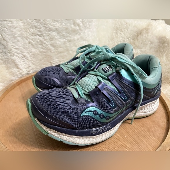 Saucony Womens Everun Hurricane ISO Running Sneakers Shoes Size 5 - Picture 1 of 10